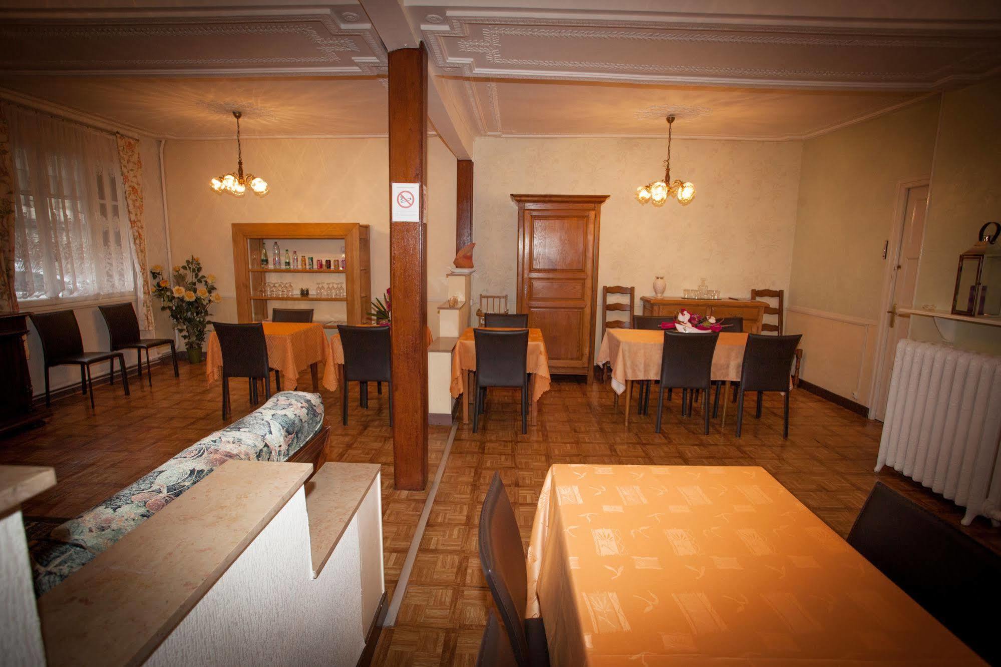 Hotel De La Cite Châlons-en-Champagne Exteriör bild